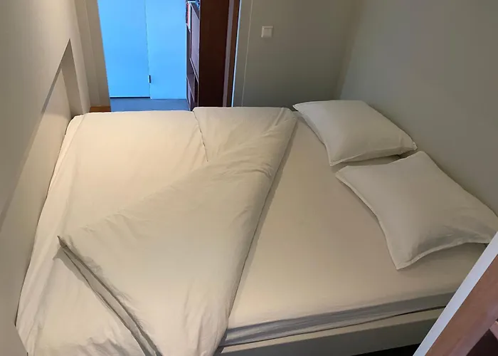 M&m Pensión Ámsterdam